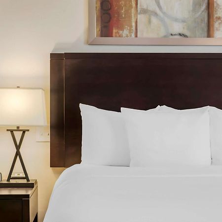 Comfort Hotel Bayer'S Lake Timberlea Екстер'єр фото